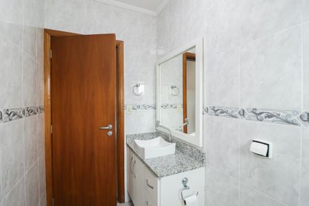 Casa à venda com 136m², 3 quartos e 2 vagasBanheiro Social