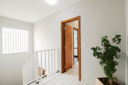 Casa à venda com 136m², 3 quartos e 2 vagasBanheiro Social