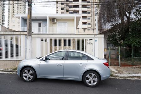 Casa à venda com 136m², 3 quartos e 2 vagasFachada