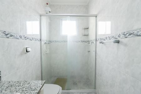 Casa à venda com 136m², 3 quartos e 2 vagasBanheiro Social