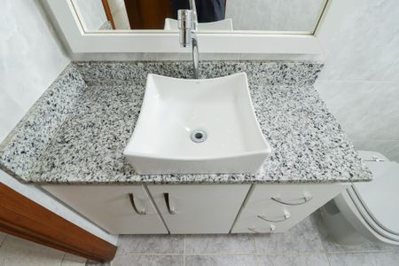 Casa à venda com 136m², 3 quartos e 2 vagasBanheiro Social