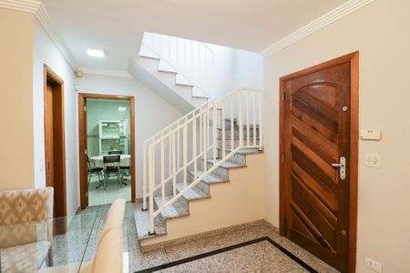 Casa à venda com 136m², 3 quartos e 2 vagasSala