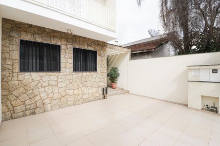 Casa à venda com 136m², 3 quartos e 2 vagasÁrea Privativa