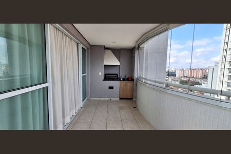 Apartamento à venda com 144m², 4 quartos e 3 vagas Apartamento à venda com 144m², 4 quartos e 3 vagasVaranda gourmet