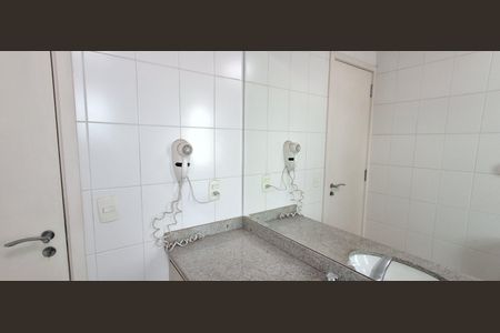 Apartamento à venda com 144m², 4 quartos e 3 vagas Apartamento à venda com 144m², 4 quartos e 3 vagasBanheiro Suíte 1