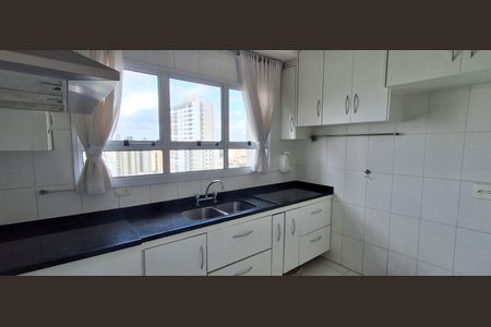 Apartamento à venda com 144m², 4 quartos e 3 vagas Apartamento à venda com 144m², 4 quartos e 3 vagasCozinha