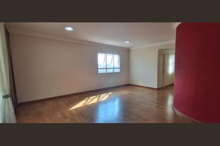 Apartamento à venda com 144m², 4 quartos e 3 vagas Apartamento à venda com 144m², 4 quartos e 3 vagasSala