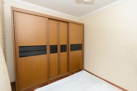 Casa à venda com 500m², 6 quartos e 4 vagasCasa 2 - Quarto 1