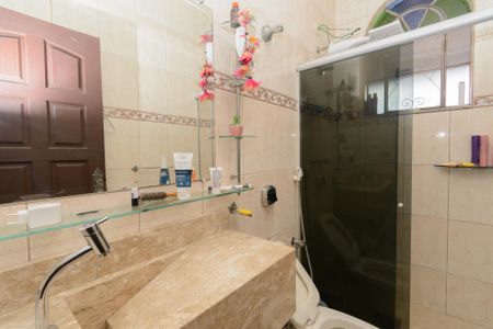 Casa à venda com 500m², 6 quartos e 4 vagasCasa 2 - Banheiro Social