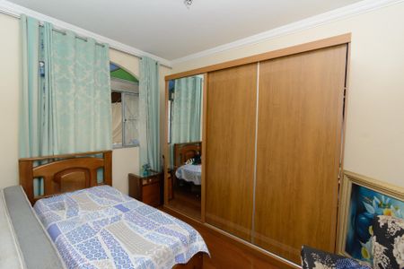 Casa à venda com 500m², 6 quartos e 4 vagasCasa 2 - Quarto 2