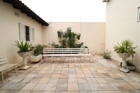 Casa para alugar com 456m², 7 quartos e 5 vagasQuintal