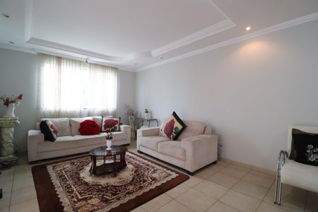 Casa para alugar com 456m², 7 quartos e 5 vagasSala