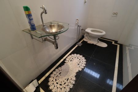 Casa para alugar com 456m², 7 quartos e 5 vagasLavabo