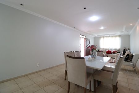 Casa para alugar com 456m², 7 quartos e 5 vagasSala de Jantar