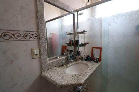 Casa para alugar com 456m², 7 quartos e 5 vagasBanheiro da Suíte 1