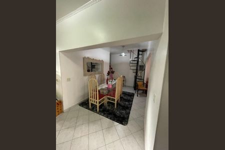 Casa à venda com 3 quartos, 231m² em Parque Erasmo Assunção, Santo André