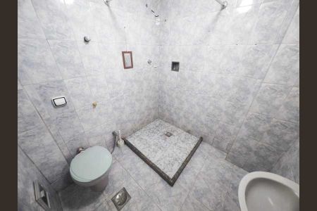 Casa de condomínio à venda com 170m², 3 quartos e 2 vagas