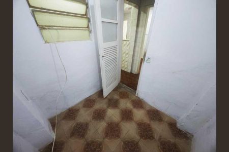 Casa de condomínio à venda com 170m², 3 quartos e 2 vagas