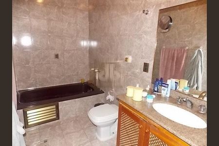 Casa à venda com 449m², 3 quartos e 4 vagas