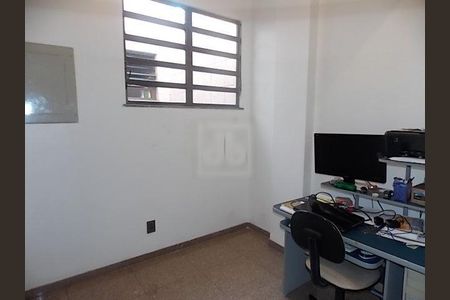 Casa à venda com 449m², 3 quartos e 4 vagas