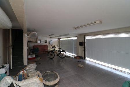 Casa à venda com 707m², 6 quartos e 4 vagasGaragem