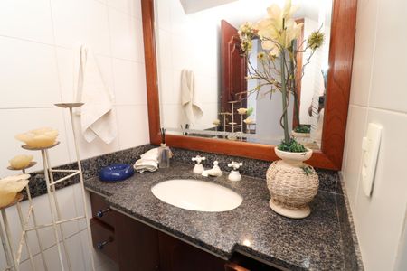 Casa à venda com 707m², 6 quartos e 4 vagasLavabo