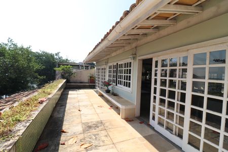 Casa à venda com 707m², 6 quartos e 4 vagasTerraço