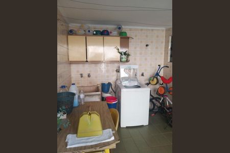 Casa à venda com 3 quartos, 140m² em Vila Guilhermina, São Paulo