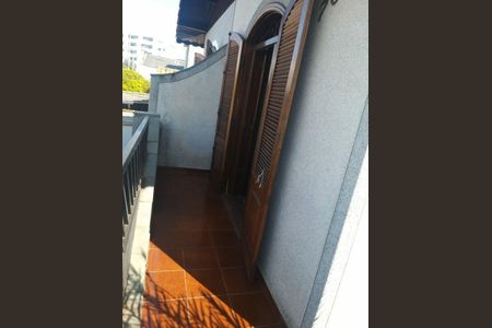 Casa à venda com 3 quartos, 140m² em Vila Guilhermina, São Paulo