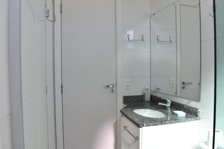 Apartamento para alugar com 48m², 1 quarto e sem vagaBanheiro