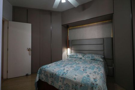 Casa à venda com 137m², 3 quartos e 4 vagas