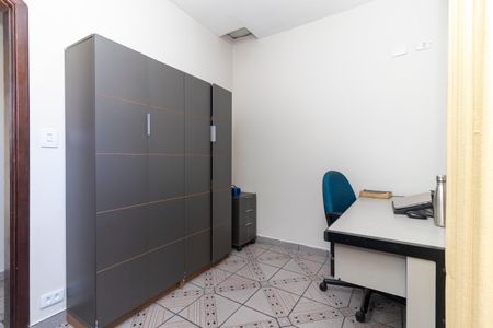 Casa à venda com 150m², 4 quartos e 2 vagas Casa à venda com 150m², 4 quartos e 2 vagasQuarto 2