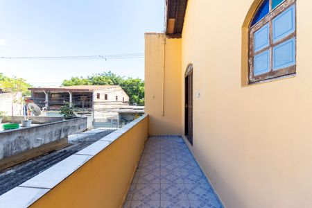 Casa à venda com 150m², 4 quartos e 2 vagas Casa à venda com 150m², 4 quartos e 2 vagasVaranda do Quarto 2