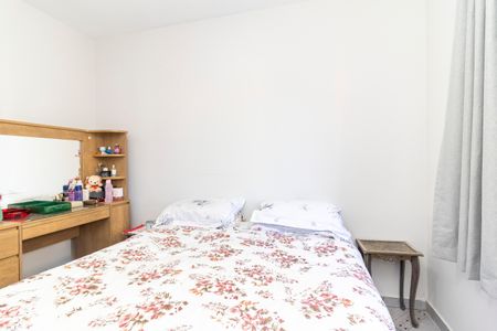 Casa à venda com 150m², 4 quartos e 2 vagas Casa à venda com 150m², 4 quartos e 2 vagasQuarto 1