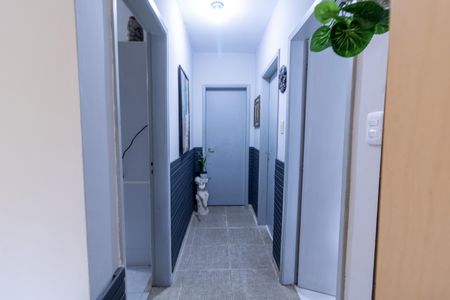 Casa de condomínio à venda com 160m², 2 quartos e 3 vagasCorredor