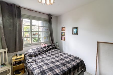 Casa de condomínio à venda com 160m², 2 quartos e 3 vagasQuarto 2