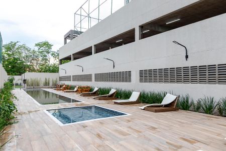 Apartamento à venda com 37m², 2 quartos e sem vagaPiscina