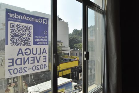 Apartamento à venda com 47m², 2 quartos e sem vagaPlaca