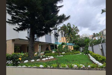 Apartamento à venda com 75m², 3 quartos e 1 vaga