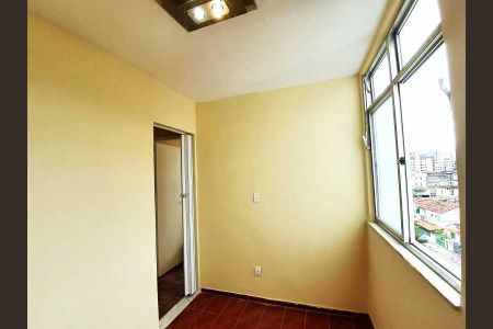 Apartamento à venda com 75m², 3 quartos e 1 vaga