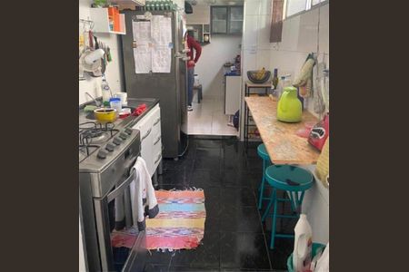 Apartamento à venda com 3 quartos, 77m² em Alto de Pinheiros, São Paulo