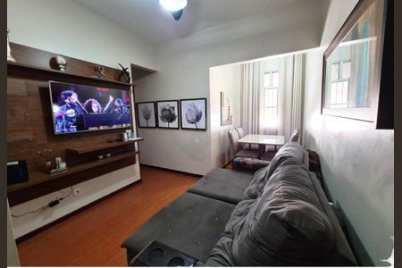 Apartamento à venda com 60m², 2 quartos e 1 vaga