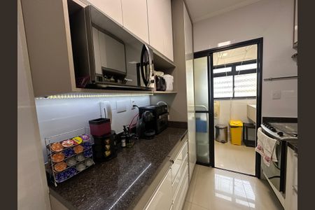 Apartamento à venda com 87m², 3 quartos e 2 vagasCozinha