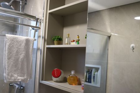 Apartamento à venda com 87m², 3 quartos e 2 vagasBanheiro