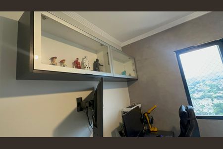 Apartamento à venda com 87m², 3 quartos e 2 vagasQuarto 2