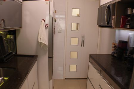 Apartamento à venda com 87m², 3 quartos e 2 vagasCozinha