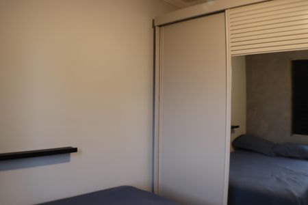 Apartamento à venda com 87m², 3 quartos e 2 vagasQuarto 2