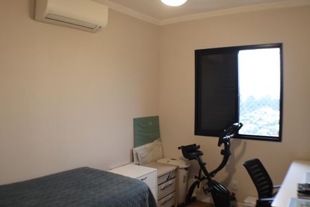 Apartamento à venda com 87m², 3 quartos e 2 vagasQuarto 1