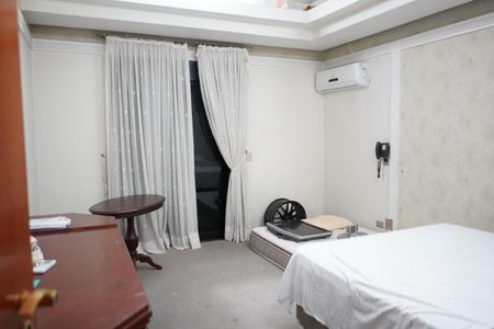 Apartamento para alugar com 500m², 4 quartos e 5 vagasSuíte 1