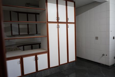 Apartamento para alugar com 500m², 4 quartos e 5 vagasÁrea de Serviço